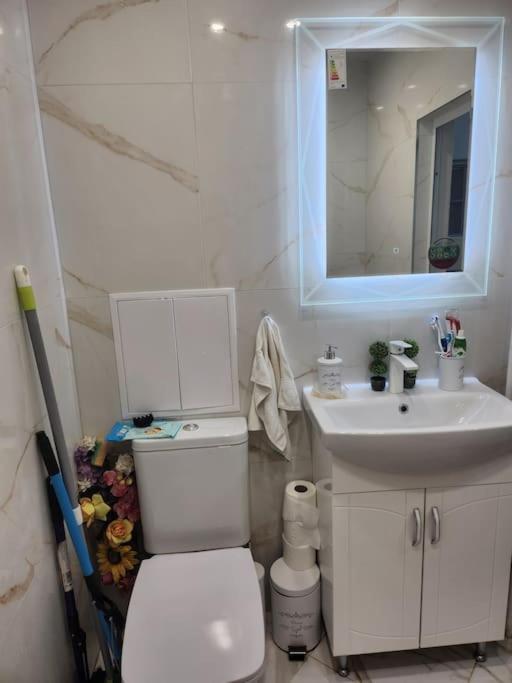 Modern Apartment. Best Location 소피아 외부 사진