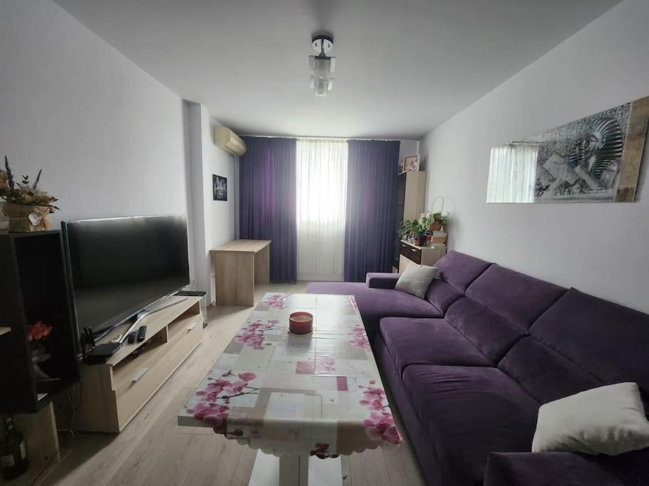 Modern Apartment. Best Location 소피아 외부 사진