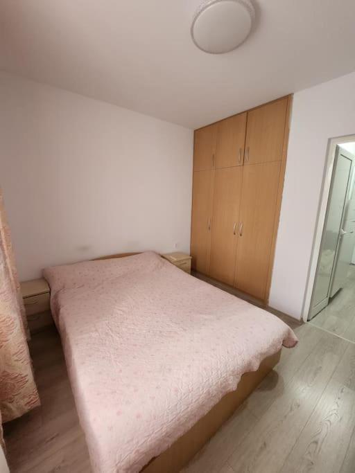 Modern Apartment. Best Location 소피아 외부 사진