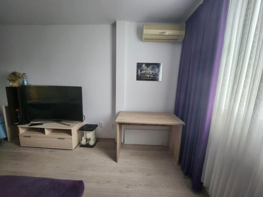 Modern Apartment. Best Location 소피아 외부 사진